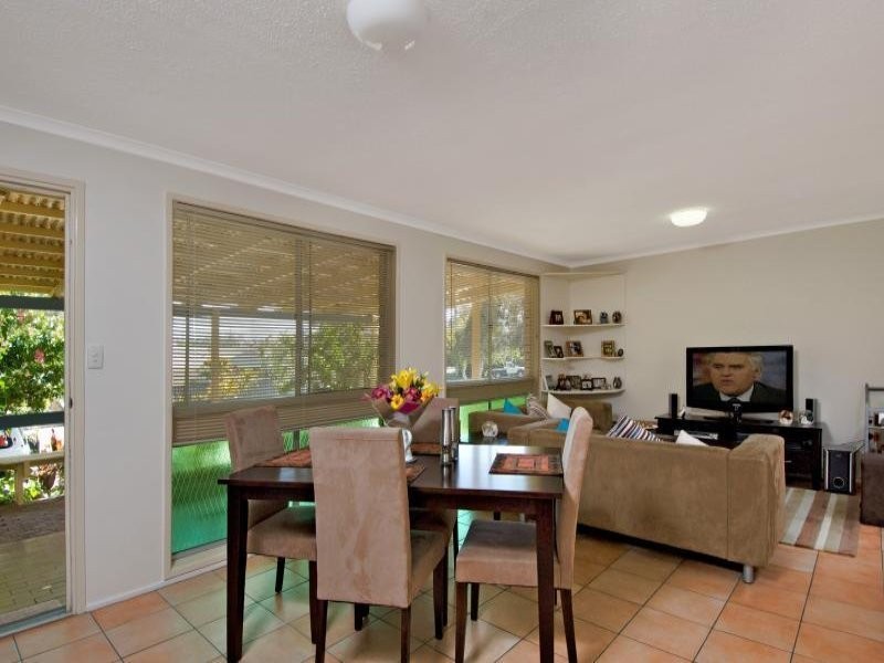 4 Mawarra Street, Buddina QLD 4575