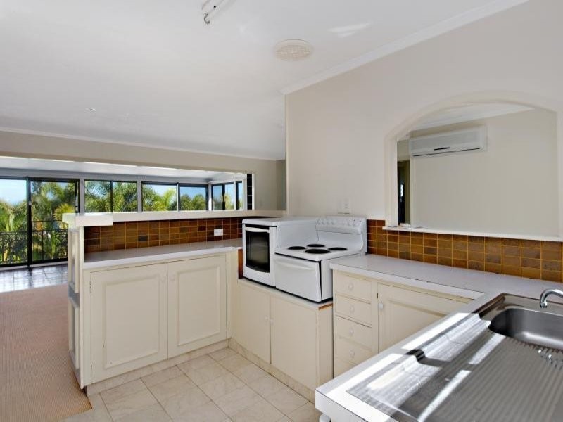 5 Margaret Street, Kings Beach QLD 4551