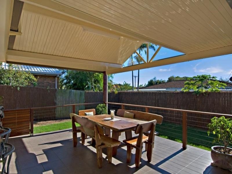 16 Crusader Street, Battery Hill QLD 4551