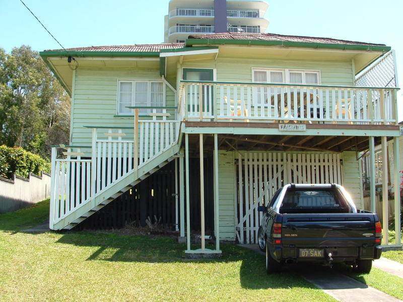 36 Upper Gay Terrace, Kings Beach QLD 4551