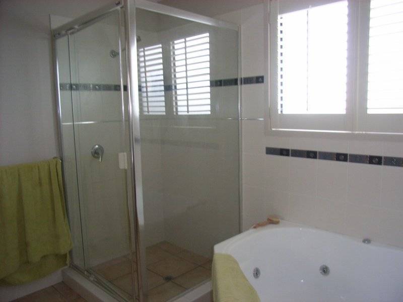 4 Widgee Place, Caloundra West QLD 4551