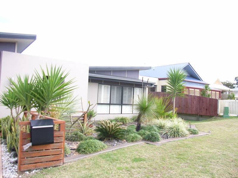 4 Widgee Place, Caloundra West QLD 4551