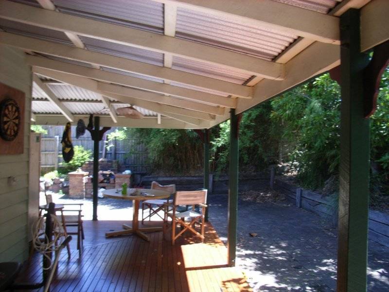 8 Pinaroo Street, Battery Hill QLD 4551