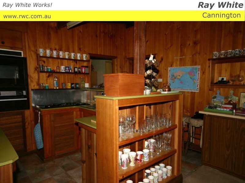 40 Wanaping Road, Kenwick WA 6107