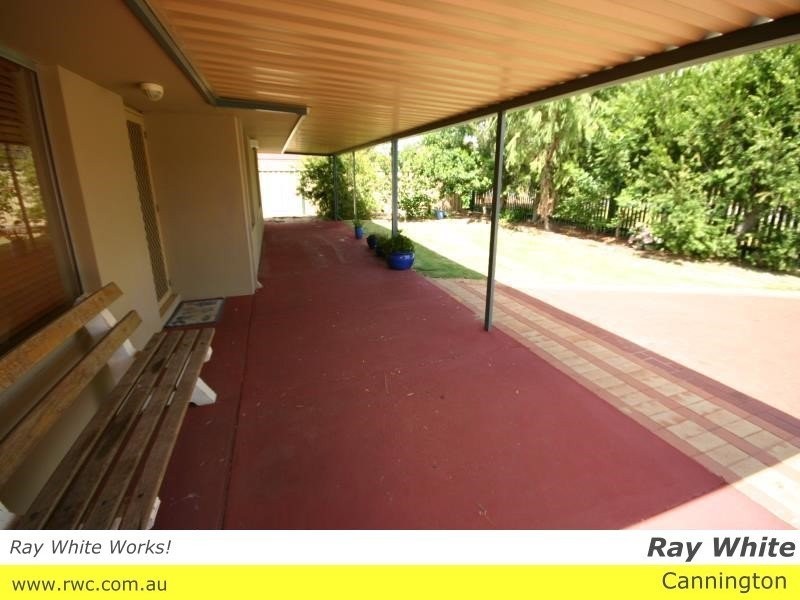 39 Russell Street, East Cannington WA 6107