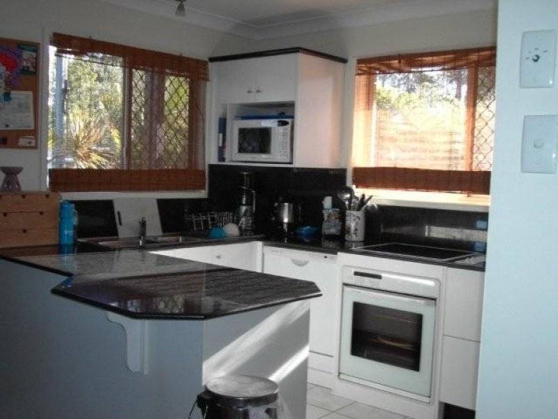 10 Surman Street, Birkdale QLD 4159