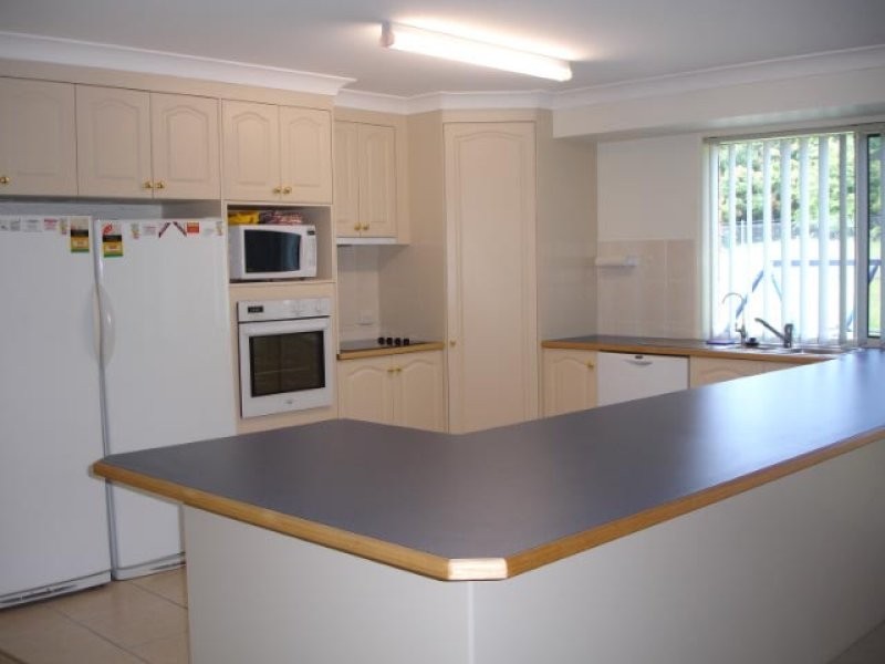 1752 Mount Gravatt Capalaba Road, Capalaba West QLD 4157