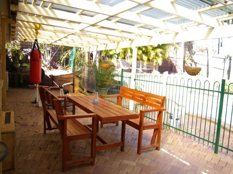 1 Witney Court, Alexandra Hills QLD 4161