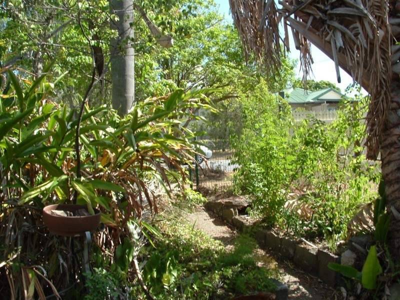 17 Chesney Street, Carina QLD 4152