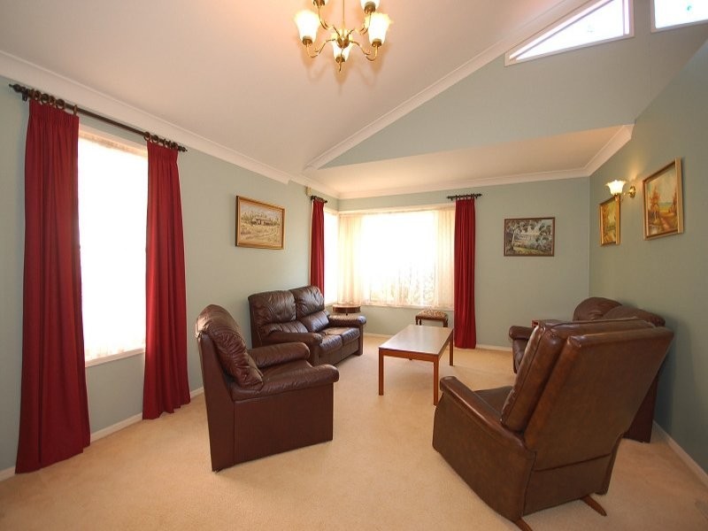 14 Stoddart Court, Carindale QLD 4152