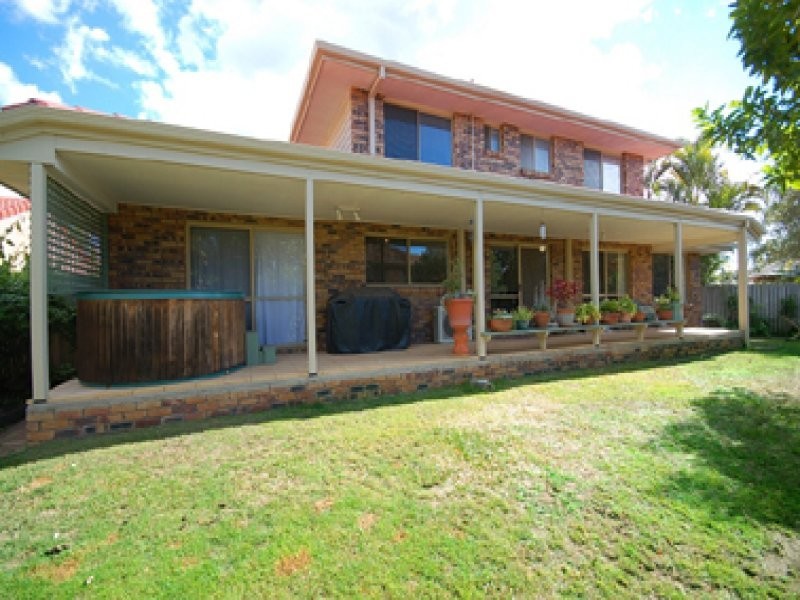 14 Stoddart Court, Carindale QLD 4152