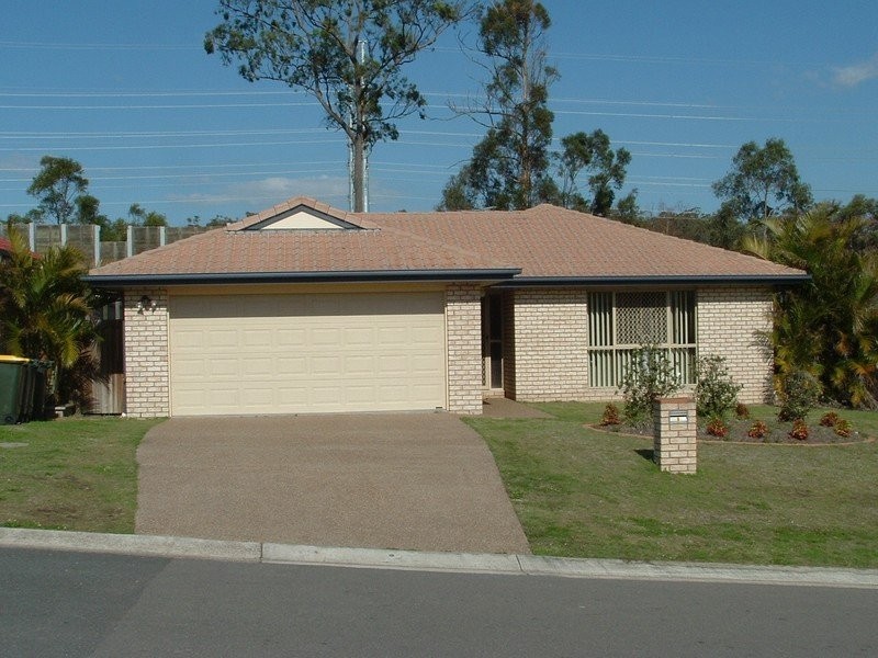 8 Appleton Street, Carindale QLD 4152