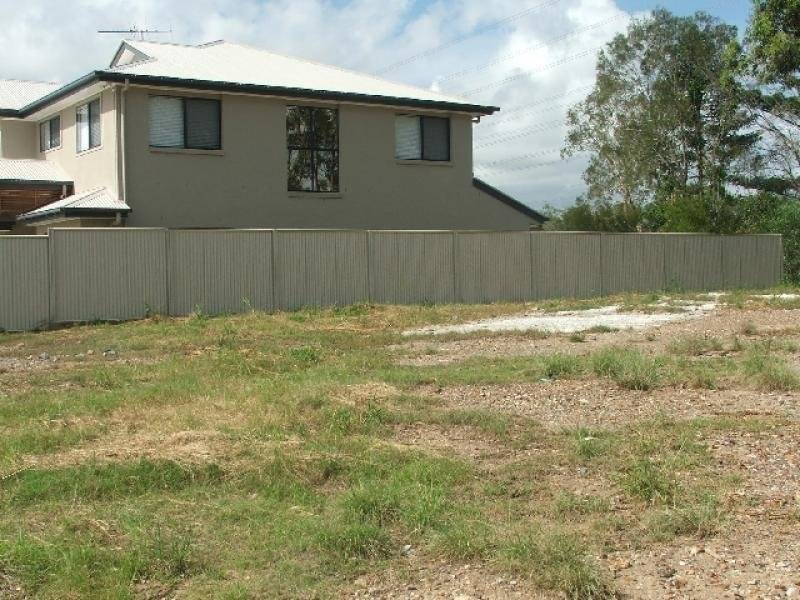 12 Holland Place, Carindale QLD 4152