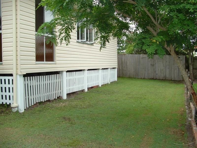 344 Stanley Rd, Carina QLD 4152