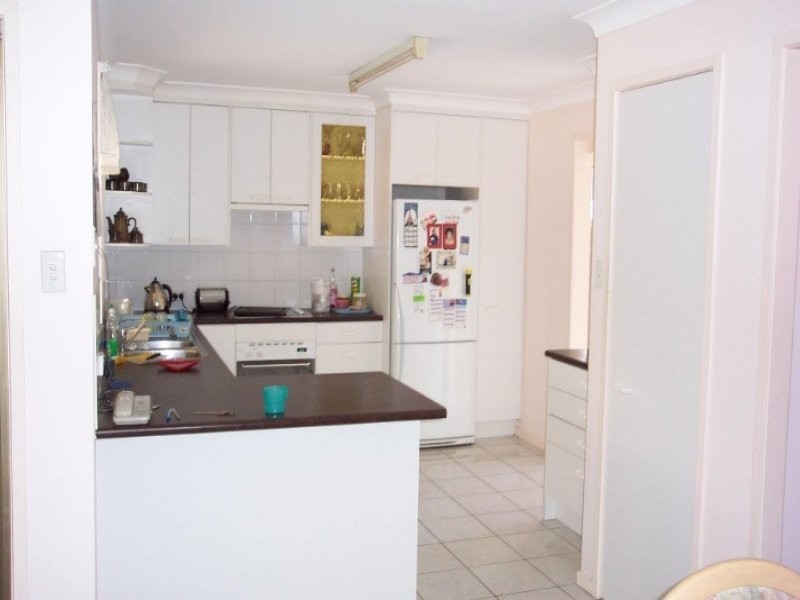 11 Nyleeta Court, Carindale QLD 4152