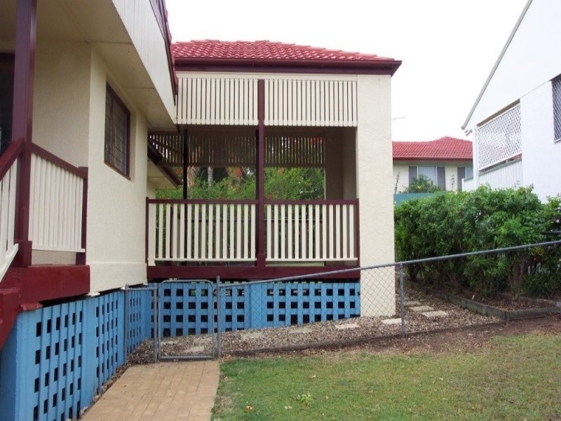 10 Arura Street, Mansfield QLD 4122