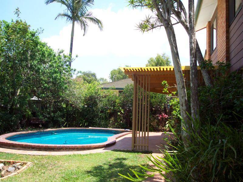 40 Banwell Crescent, Carindale QLD 4152