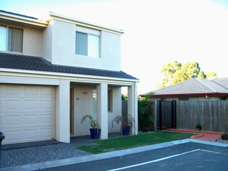 1/7 Johnston Street, Carina QLD 4152