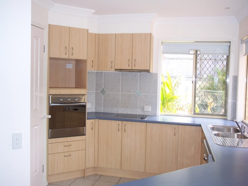 7 Alderbury Place, Carindale QLD 4152