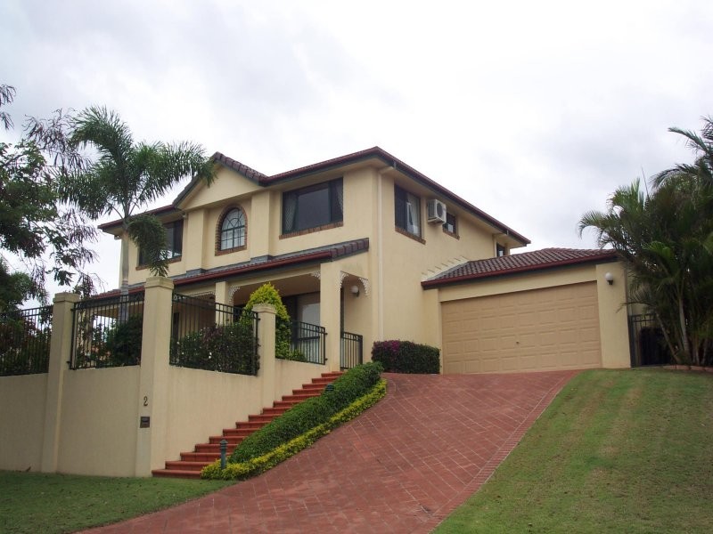 2 Forest Place, Carindale QLD 4152