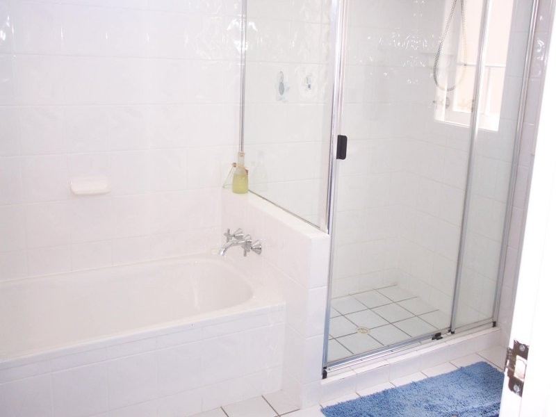 28 Donald Street, Camp Hill QLD 4152