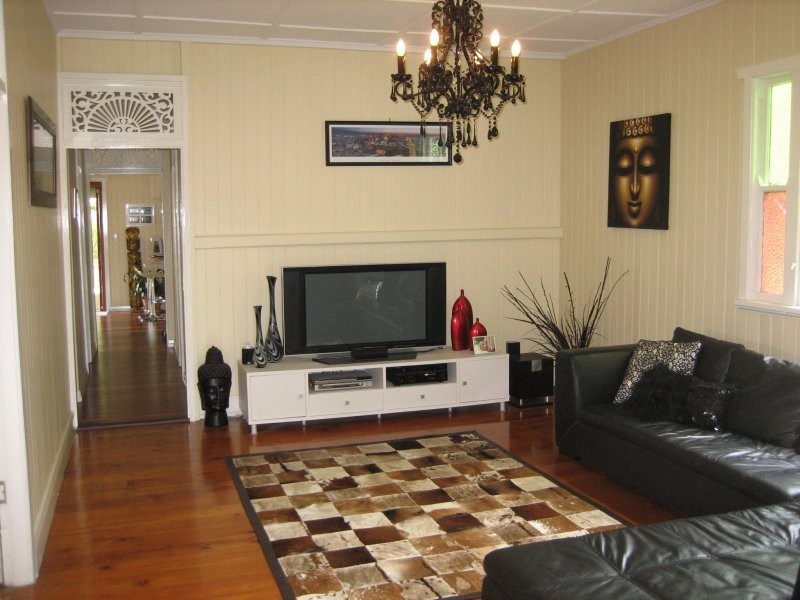 15 The Promenade, Camp Hill QLD 4152