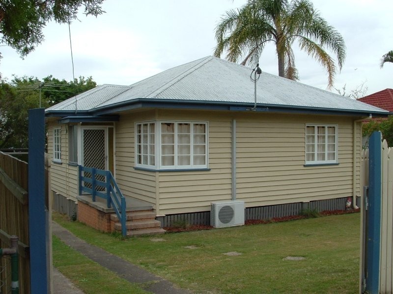 19 Chesney Street, Carina QLD 4152