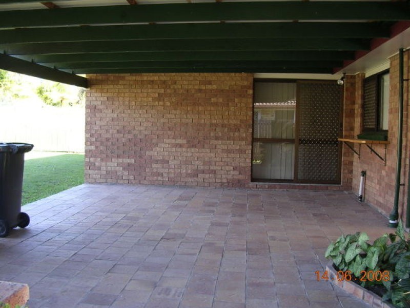 105 Bridgnorth Street, Carindale QLD 4152