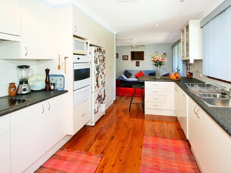 8 Adrian Court, Carlingford NSW 2118