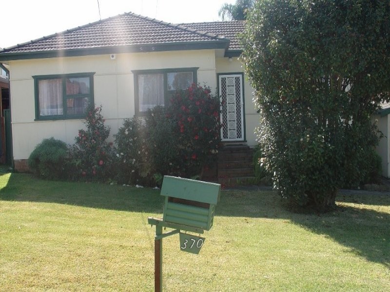 370 Kissing Point Road, Ermington NSW 2115