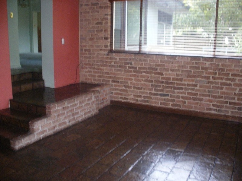 3 The Circle, Oatlands NSW 2117