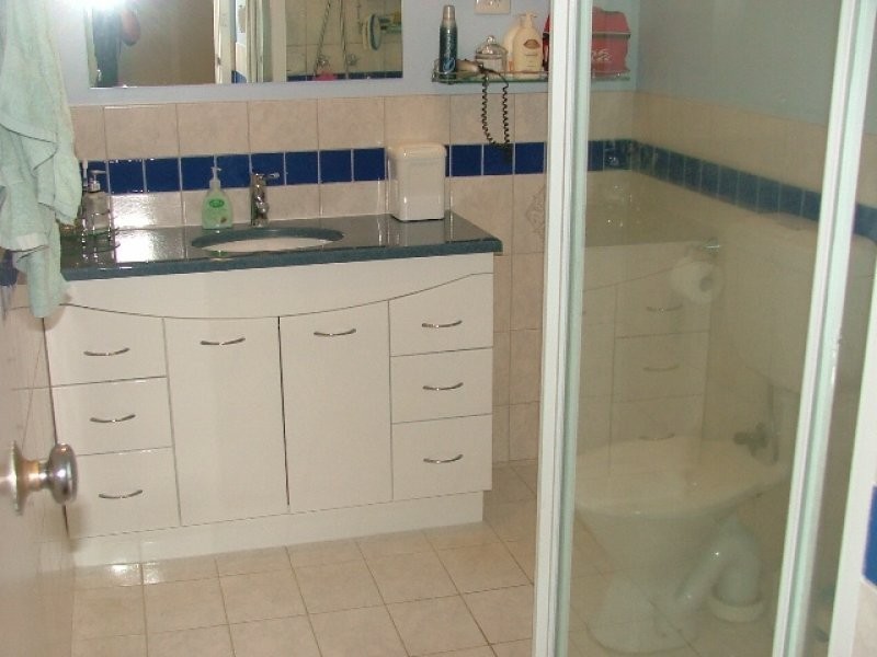 8 Gooch Street, Carnarvon WA 6701