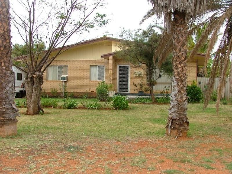 21 Saw Street, Carnarvon WA 6701