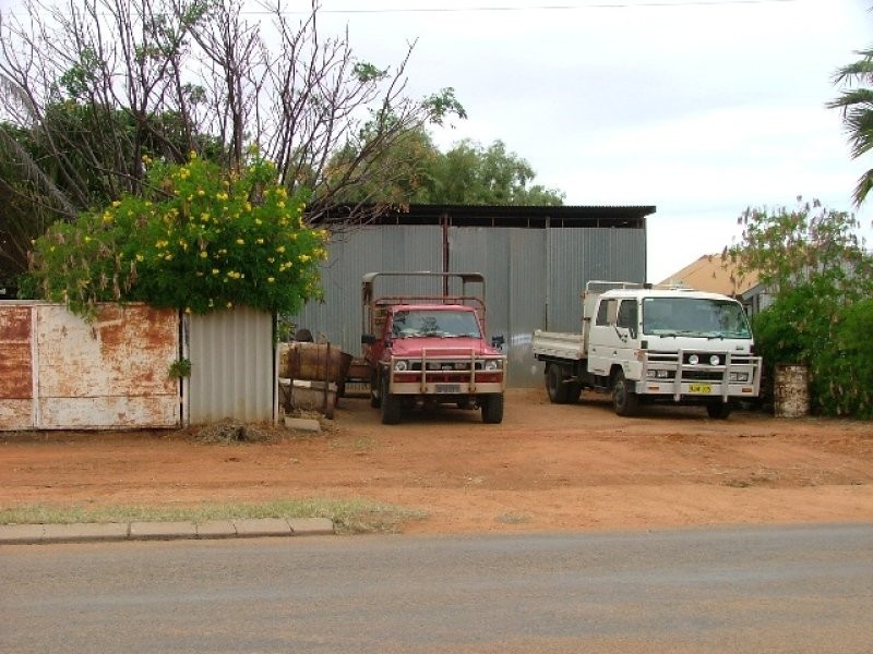 21 Saw Street, Carnarvon WA 6701