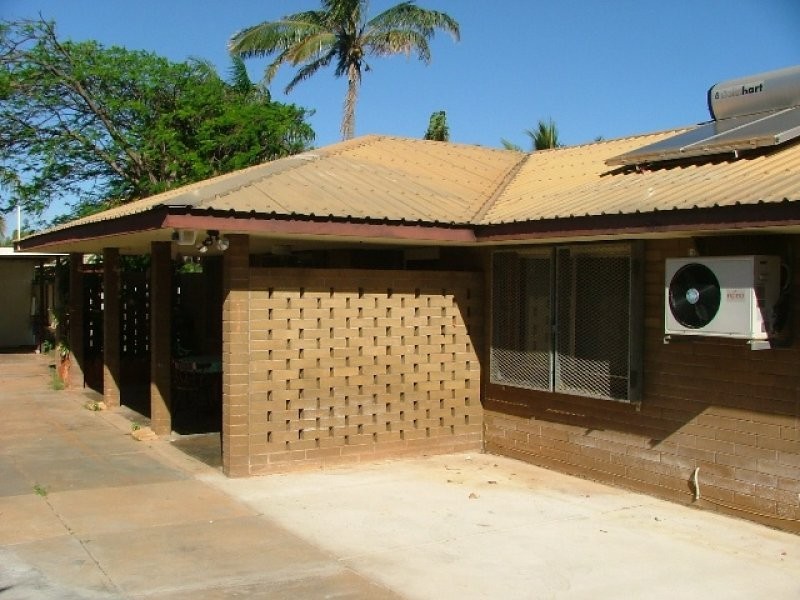 24 Willesee Street, Carnarvon WA 6701