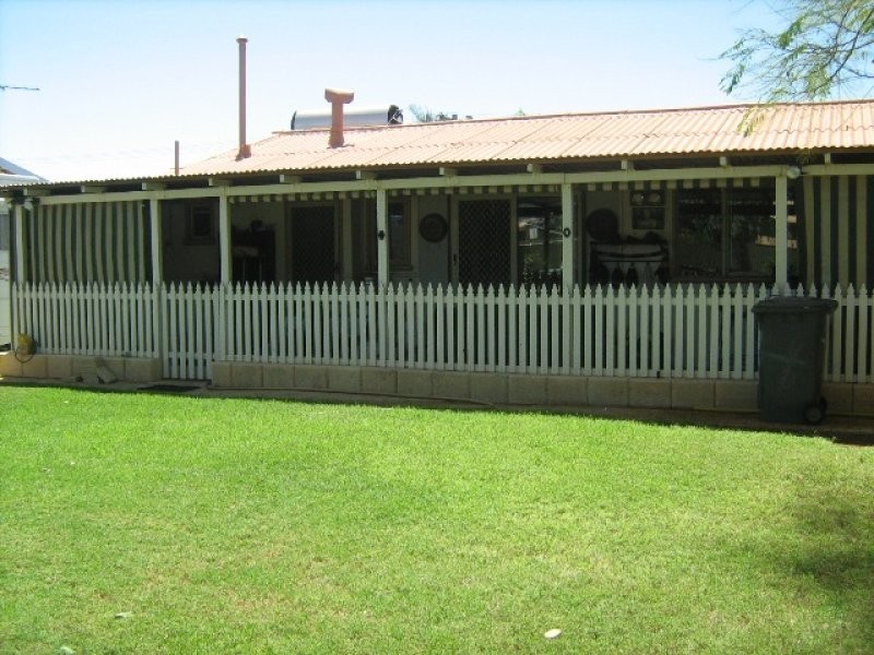82 Whitlock Street, Carnarvon WA 6701