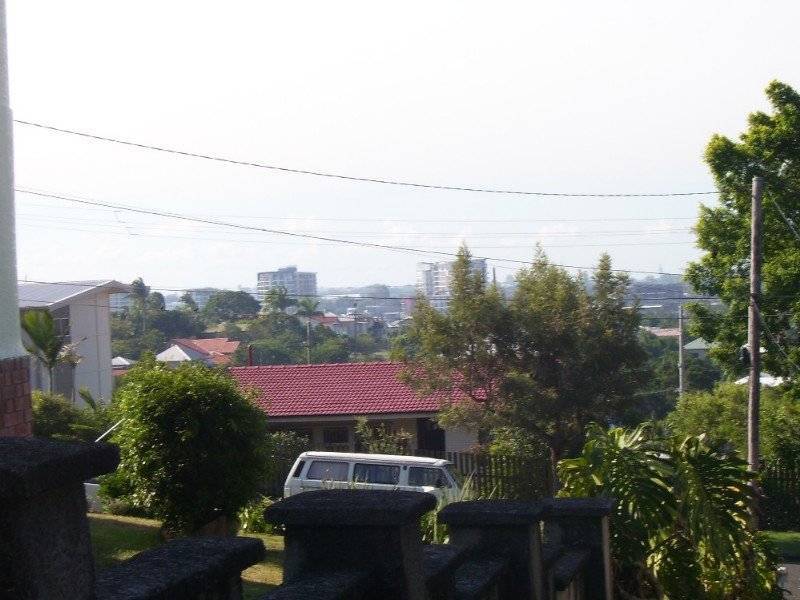 11 Myuna St, Balmoral QLD 4171