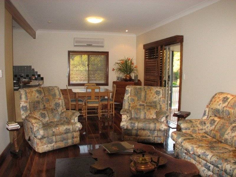 86 Gatling Rd, Cannon Hill QLD 4170