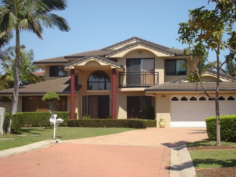 5 Duthie Court, Carindale QLD 4152