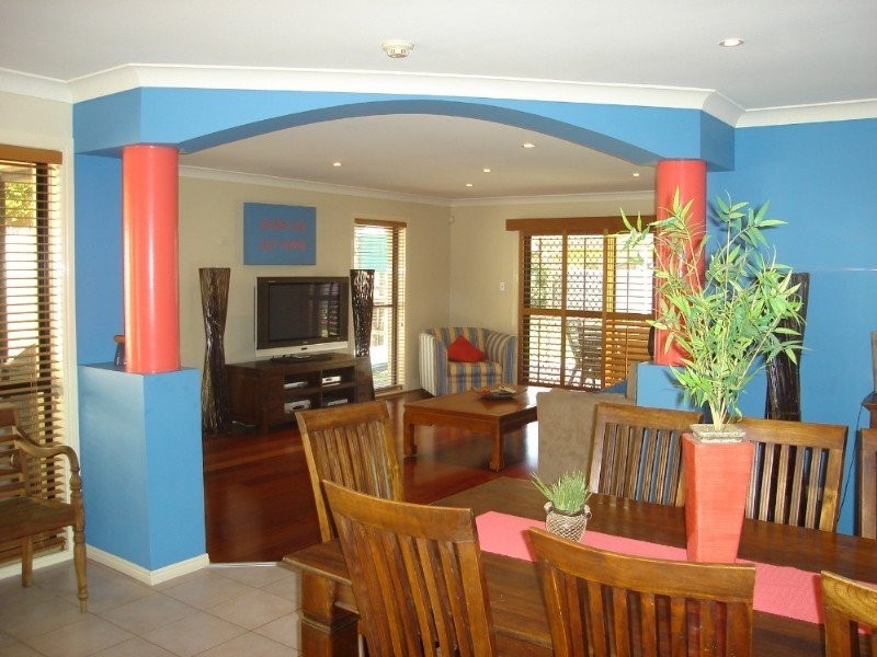 5 Duthie Court, Carindale QLD 4152