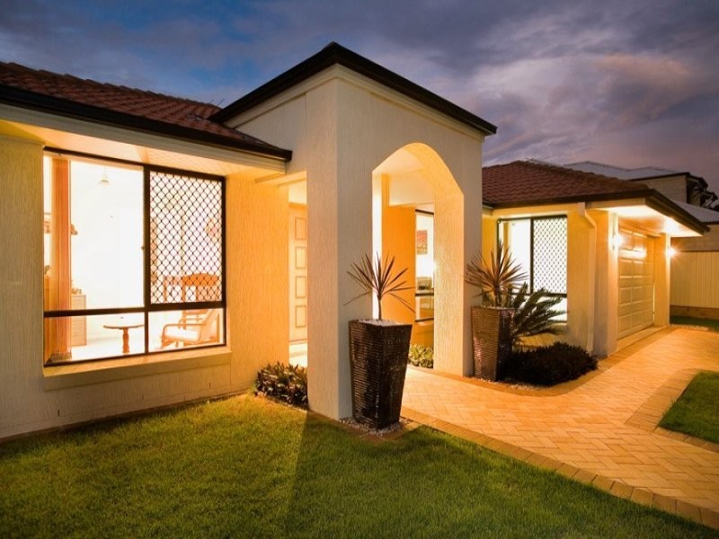 48 Kenilworth Pl, Carindale QLD 4152