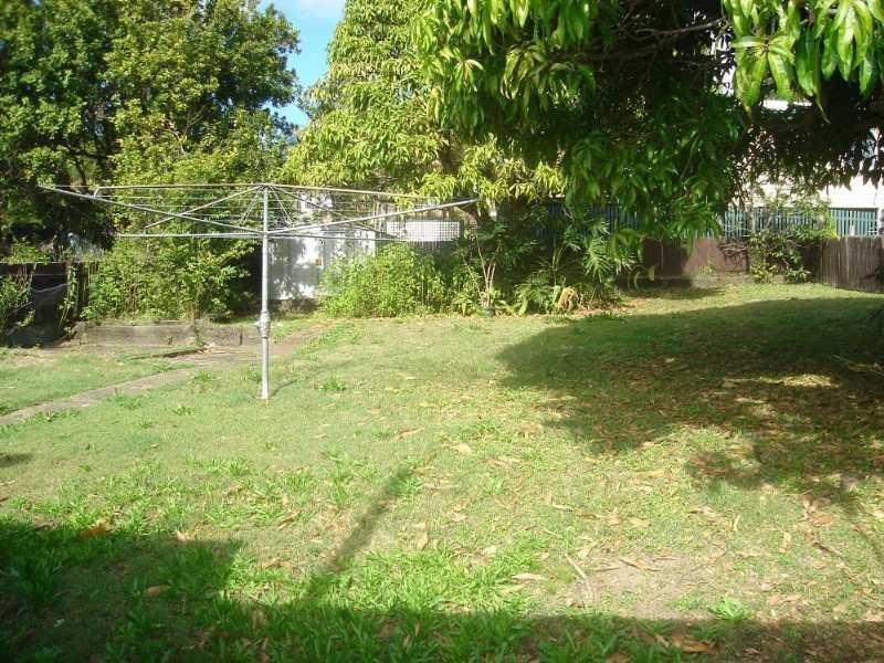 107 Lytton Road, Bulimba QLD 4171