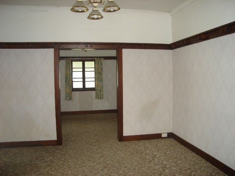 16 Blackheath Avenue, Hawthorne QLD 4171