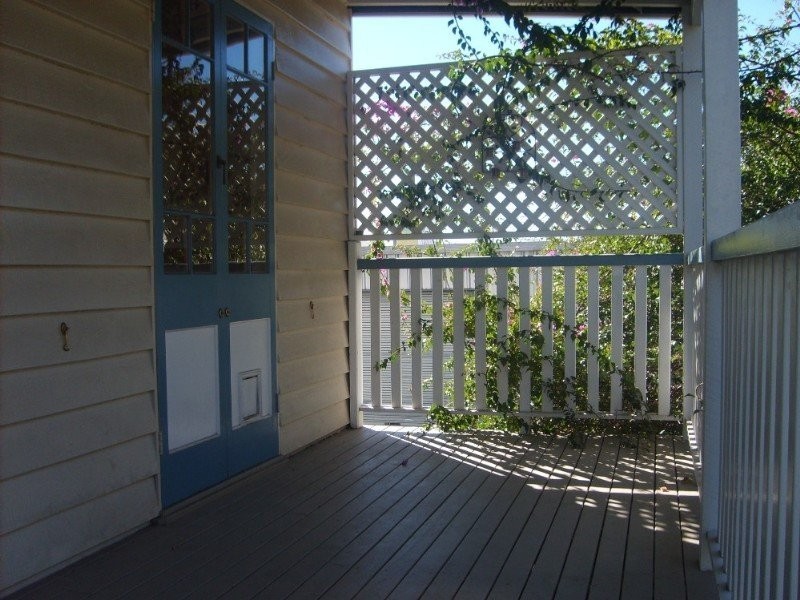 10 Muir St, Cannon Hill QLD 4170