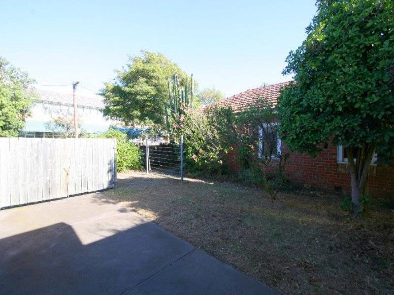 356 Station St, Chelsea VIC 3196