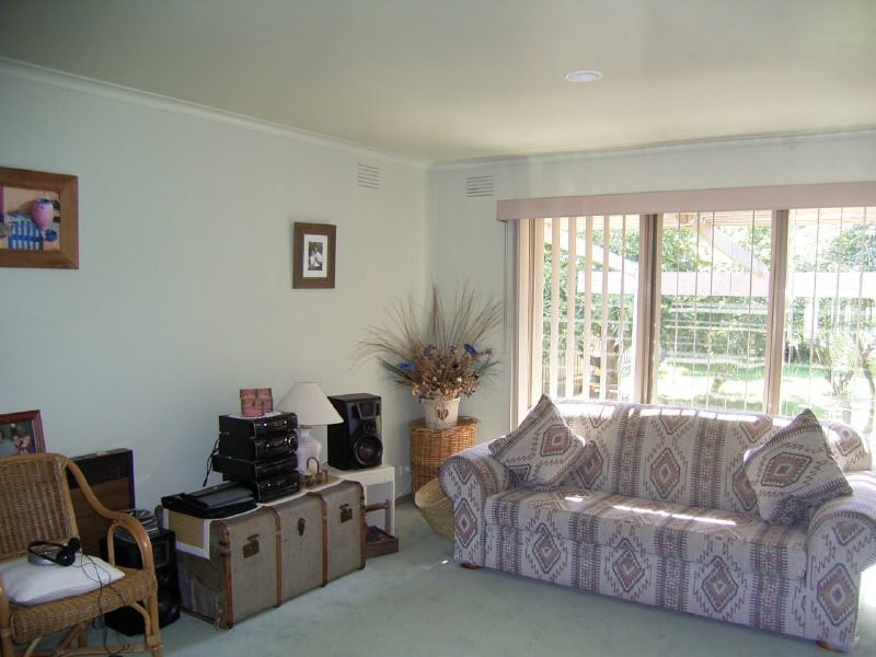 40 Rosslyn Avenue, Seaford VIC 3198