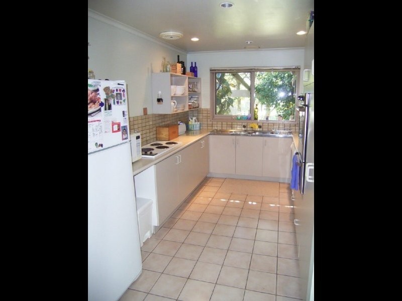 40 Rosslyn Avenue, Seaford VIC 3198