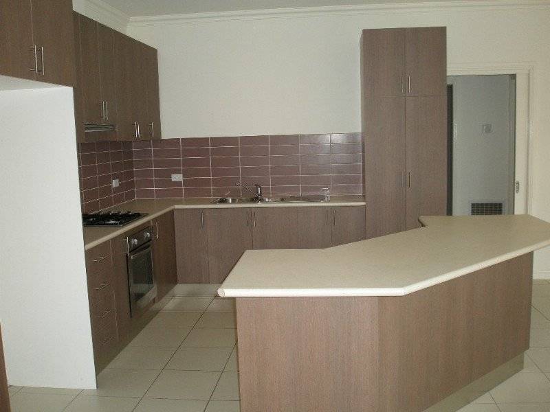 4 Coolibar Ave, Seaford VIC 3198