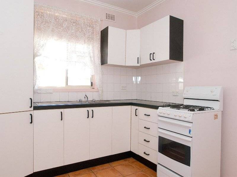 9A Jean Street, Cheltenham VIC 3192