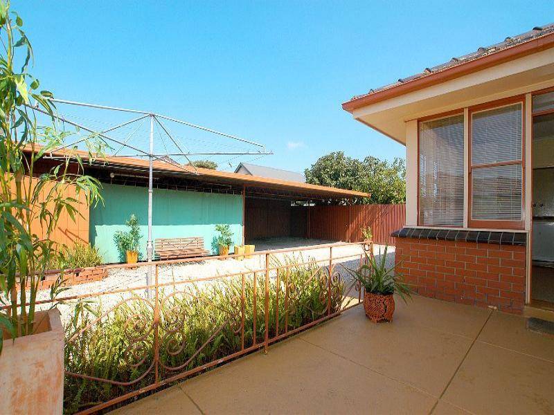 4 Kimpton Street, Cheltenham VIC 3192